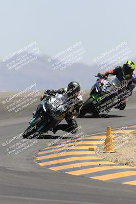 media/May-14-2023-SoCal Trackdays (Sun) [[024eb53b40]]/Turn 12 (1145am)/